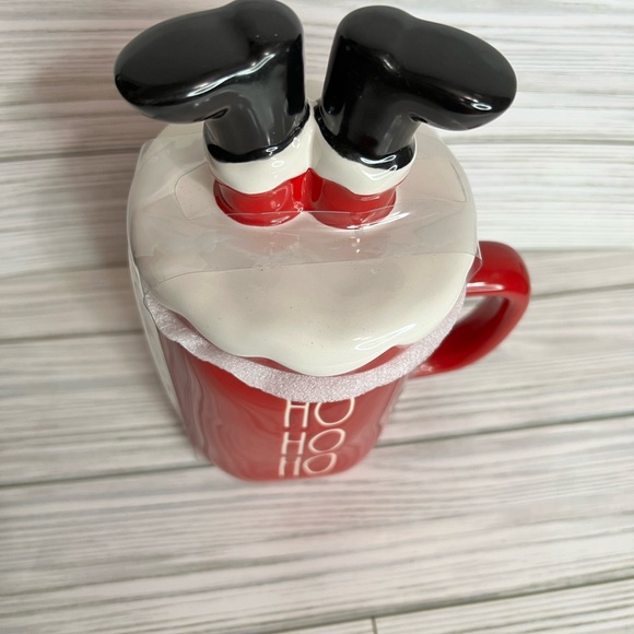 Rae Dunn NEW Red HO HO HO Santa claus Microwave safe Christmas Coffee Mug - Picture 11 of 11